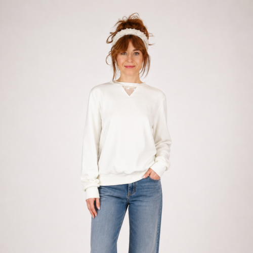 White organic cotton sweater