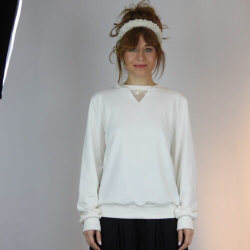 White organic cotton sweater