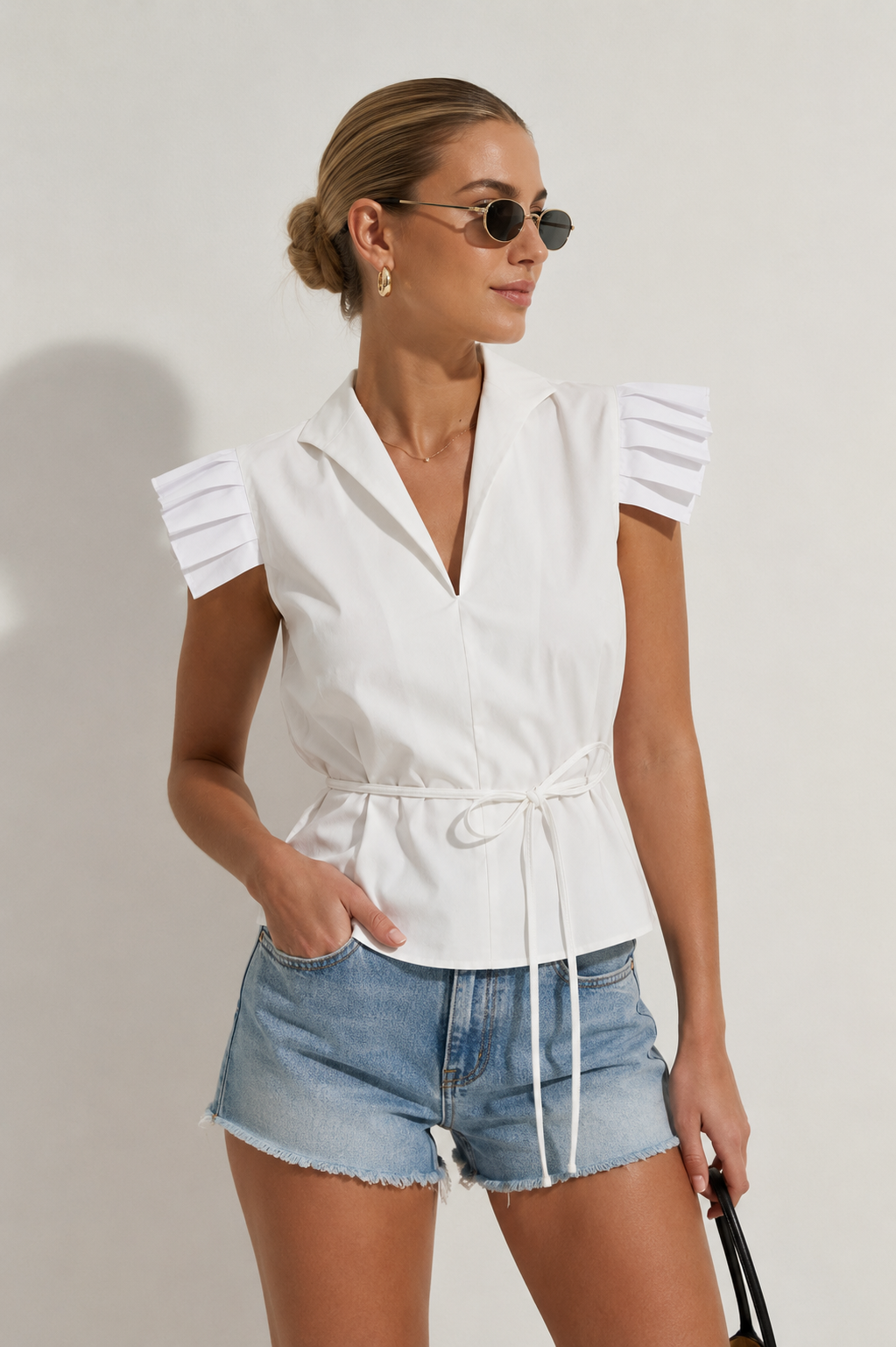 PLISSÉ FRONT T-SHIRT – White